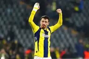 Mert Hakan'ın Annesine Yanıtı: Galatasaraylılar Çıldırıyor!