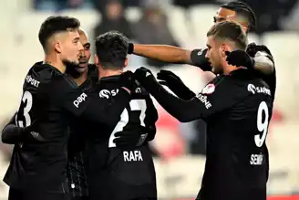 Beşiktaş, Sivasspor'u 1-0 Yendi!