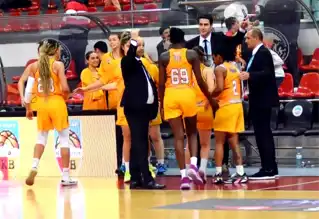 Emlak Konut, Kayseri'yi 75-72 Yendi!