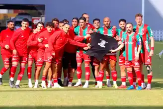 Karşıyaka'da Futbol Krizi ve İmza Sorunu!