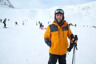 Hakkari Mergabütan Kayak Merkezi'nde Hafta Sonu Yoğunluğu