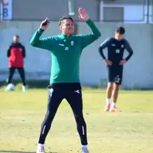 Nazillispor, Karaman FK'yı Yenip Üçte Üçe Ulaşmayı Hedefliyor