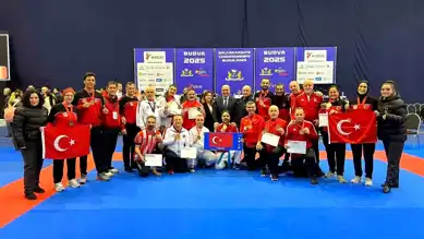 Türk Milli Karate Takımı Karadağ'da Şampiyon!