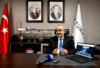 Türksat Genel Müdürü Yılın Kareleri'ni Seçti