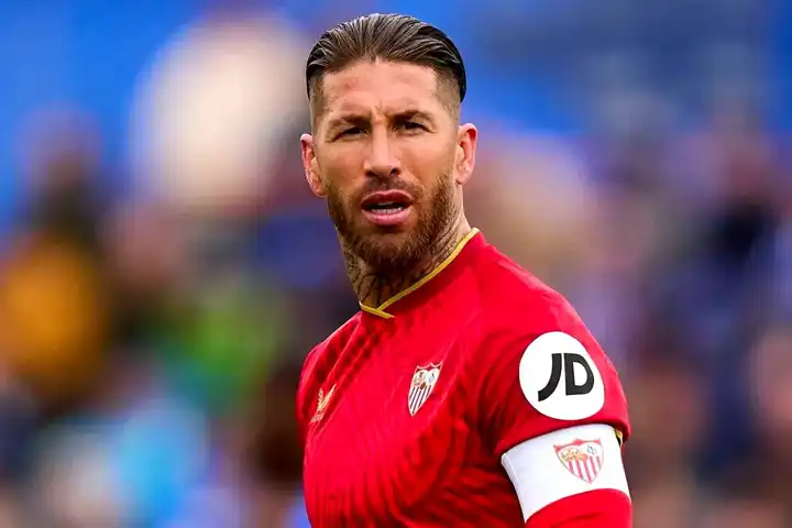 Ramos, Meksika'da! Yeni Takımı Şaşırttı!