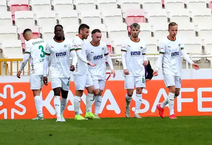 Sivasspor-Alanyaspor: 1-1 Beraberlik