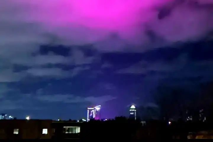 İstanbul'da Pembe Bulutların Sırrı Çözüldü!