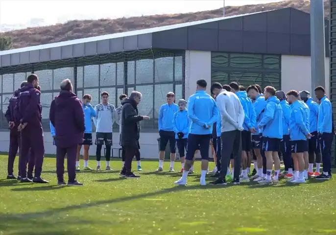 Trabzonspor, Beşiktaş Derbisine Hazırlanıyor